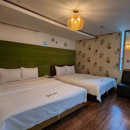 Hotel K Gimhae Buitenkant foto