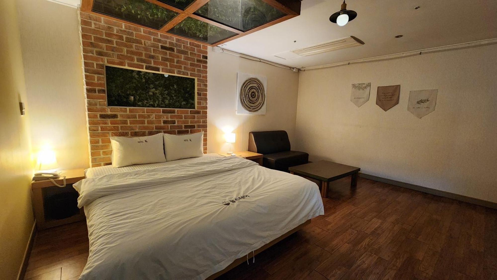 Hotel K Gimhae Buitenkant foto