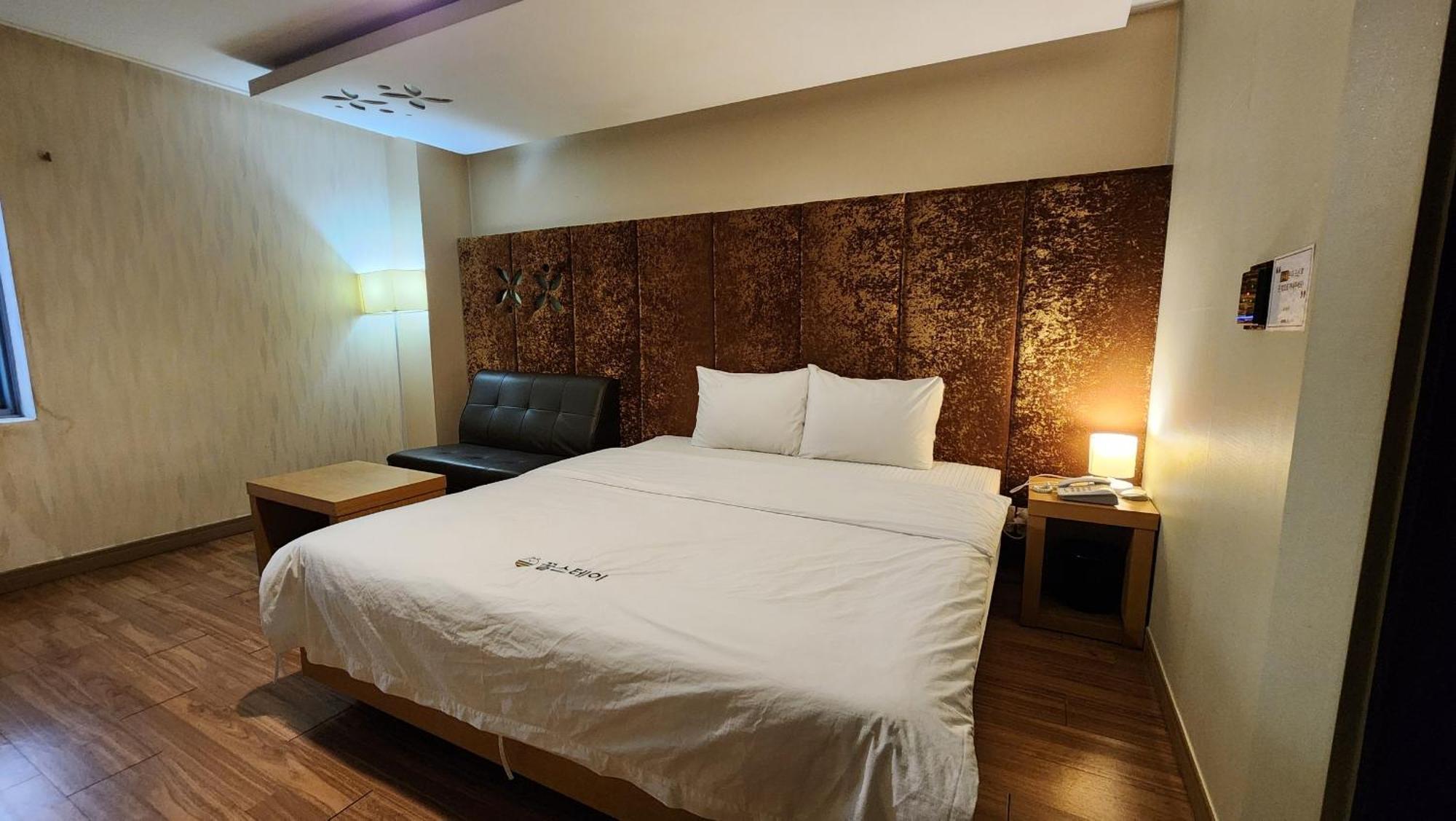 Hotel K Gimhae Buitenkant foto